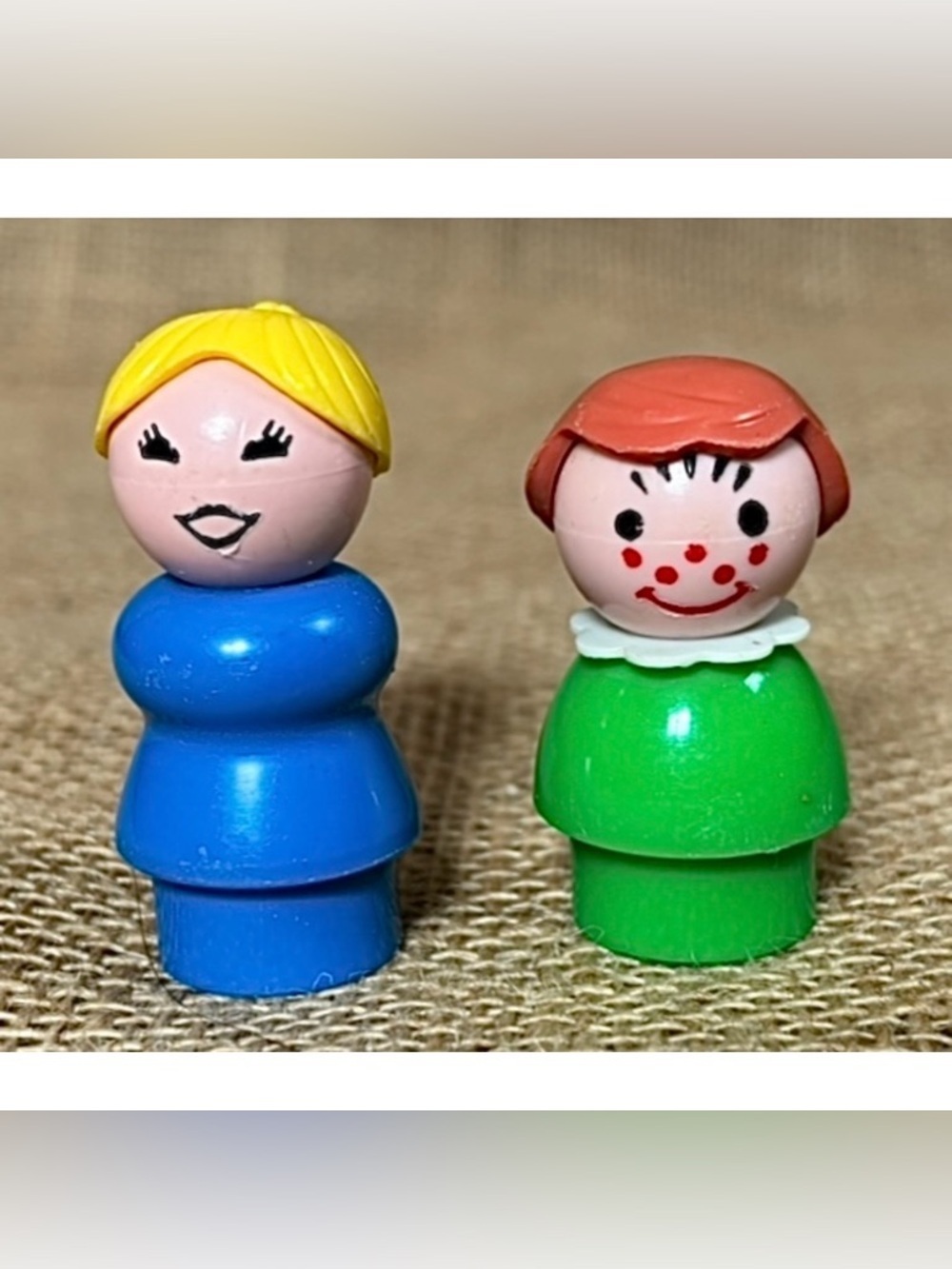 Vintage Fisher Price Little People Blonde Woman Girl w Freckles Mother Daughter